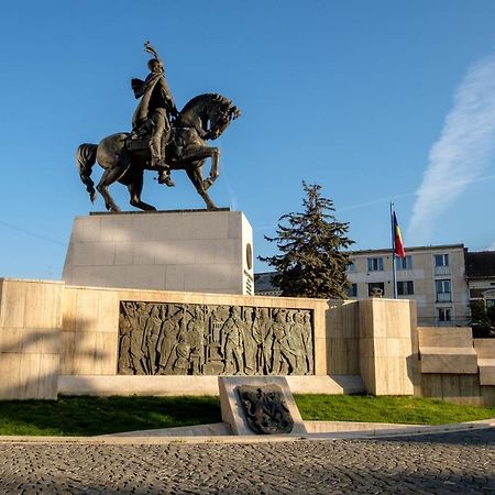 Pandora Central Apartment Cluj-Napoca Ngoại thất bức ảnh